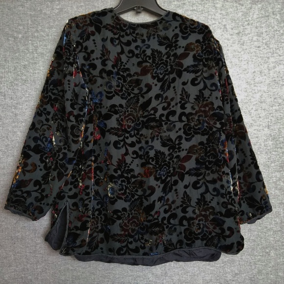 Black Tie Baroque Floral Velvet Burnout Jacket - Picture 4 of 5